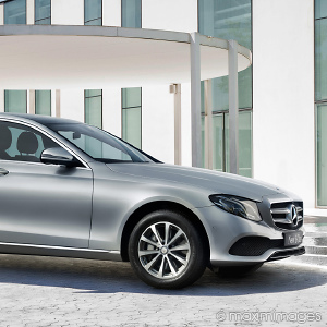 High-end auto photo retouching example