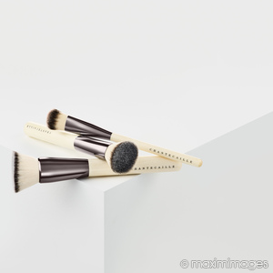 High-end product photo retouching example
