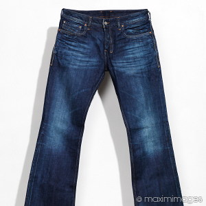 High-end product photo retouching example