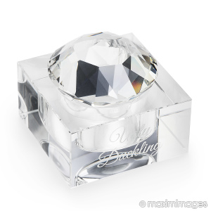 High-end product_photography photo retouching example