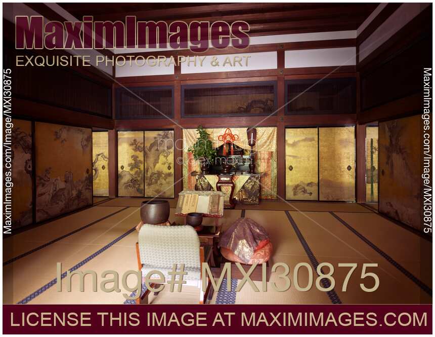 Altar at the main hall of Konchi-in historic Buddhist temple