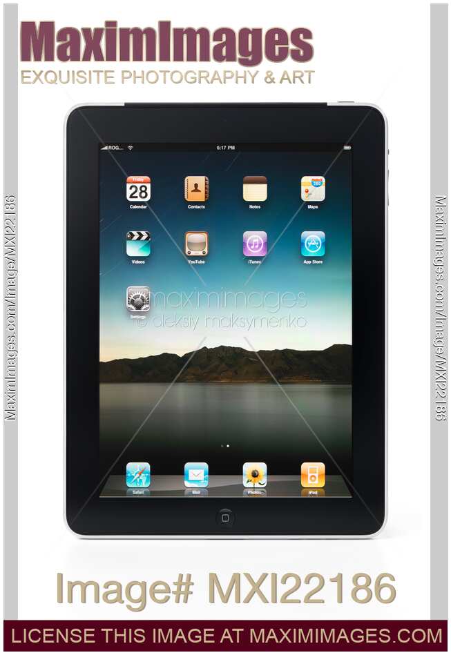 Apple iPad 3G Tablet Displaying Desktop