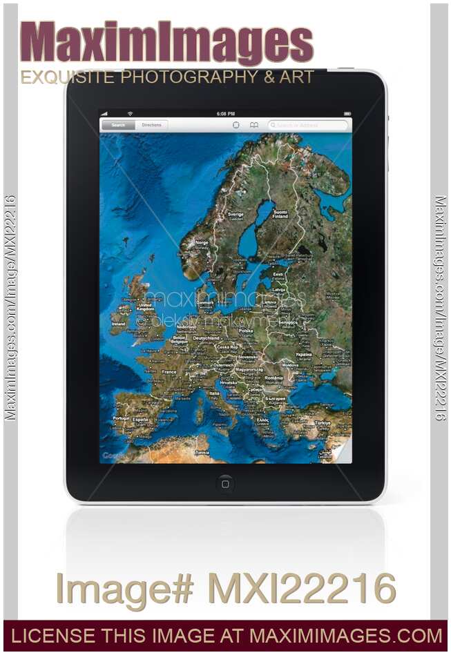 Apple iPad 3G Tablet Displaying Google Maps