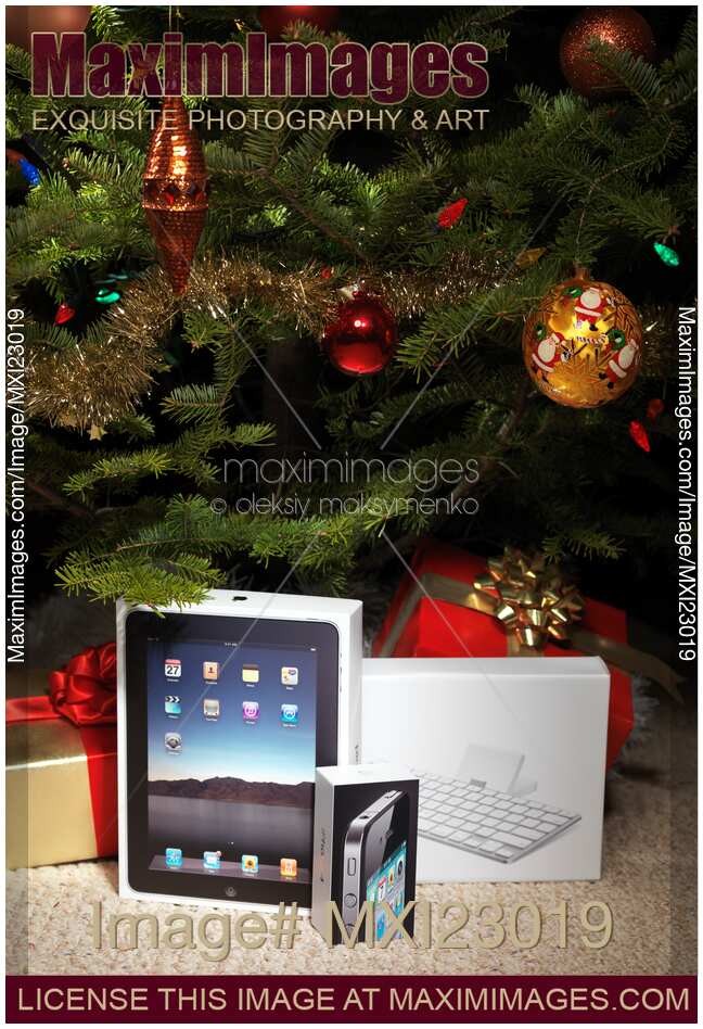 Apple iPad and iPhone Amongst Christmas Presents