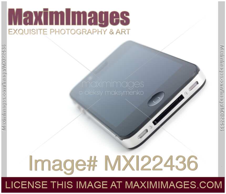 Apple iPhone 4 Smartphone
