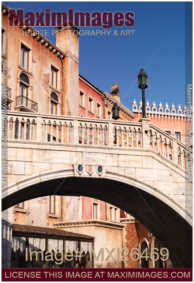 Arched bridge Venetian architecture details