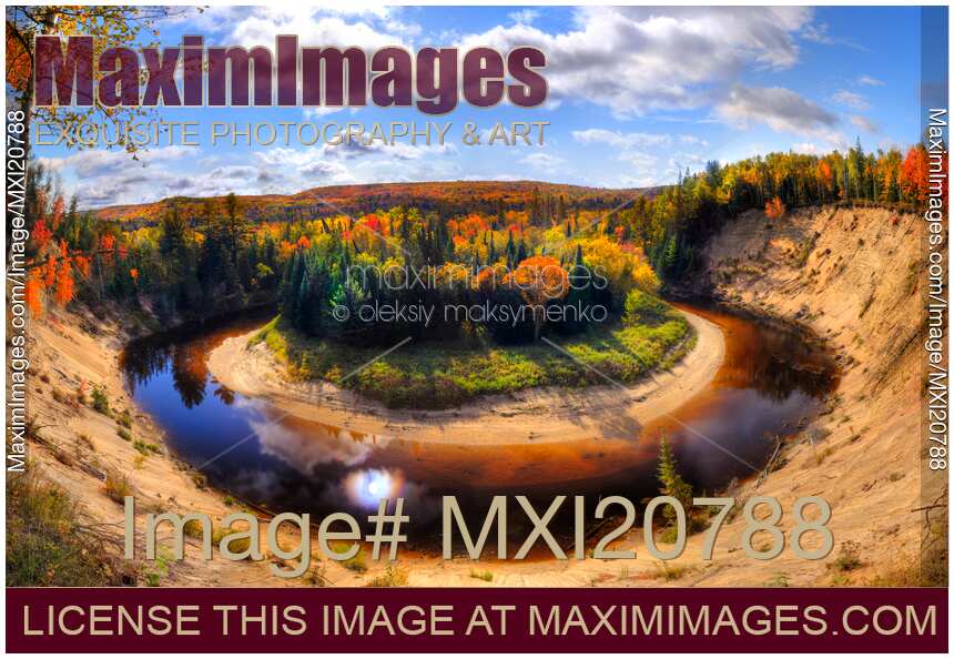 Autumn in Arrowhead Provincial Park