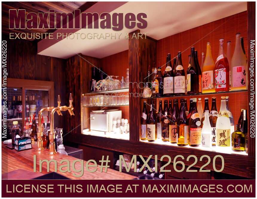 Bar counter in Japan