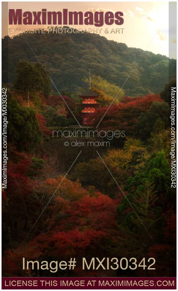 Beautiful autumn scenery of Koyasu pagoda of Kiyomizu-dera temple in Kyoto Japan