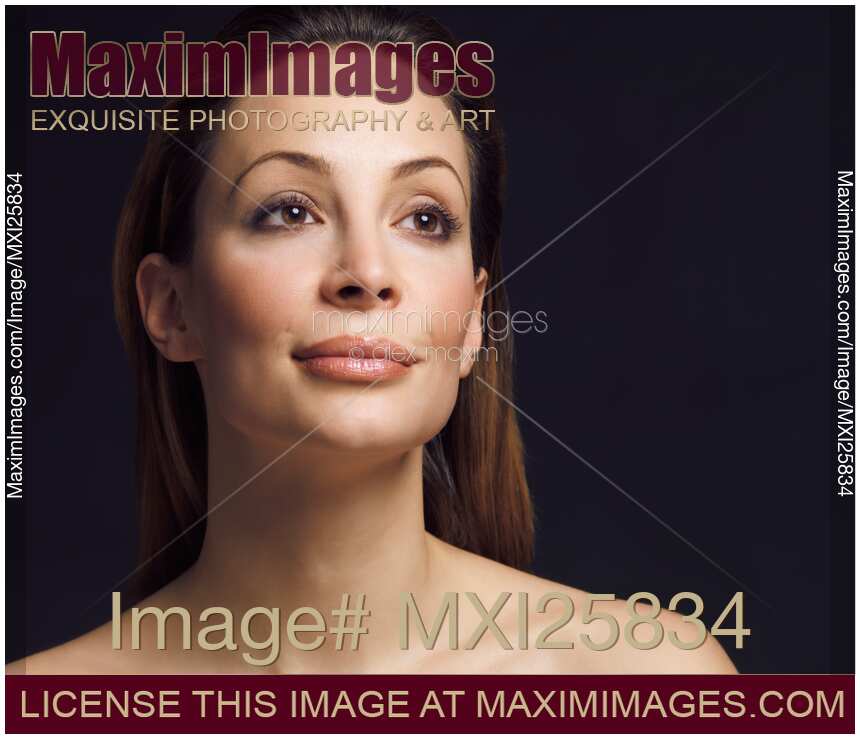 Beauty portrait of smiling woman with clean natural look