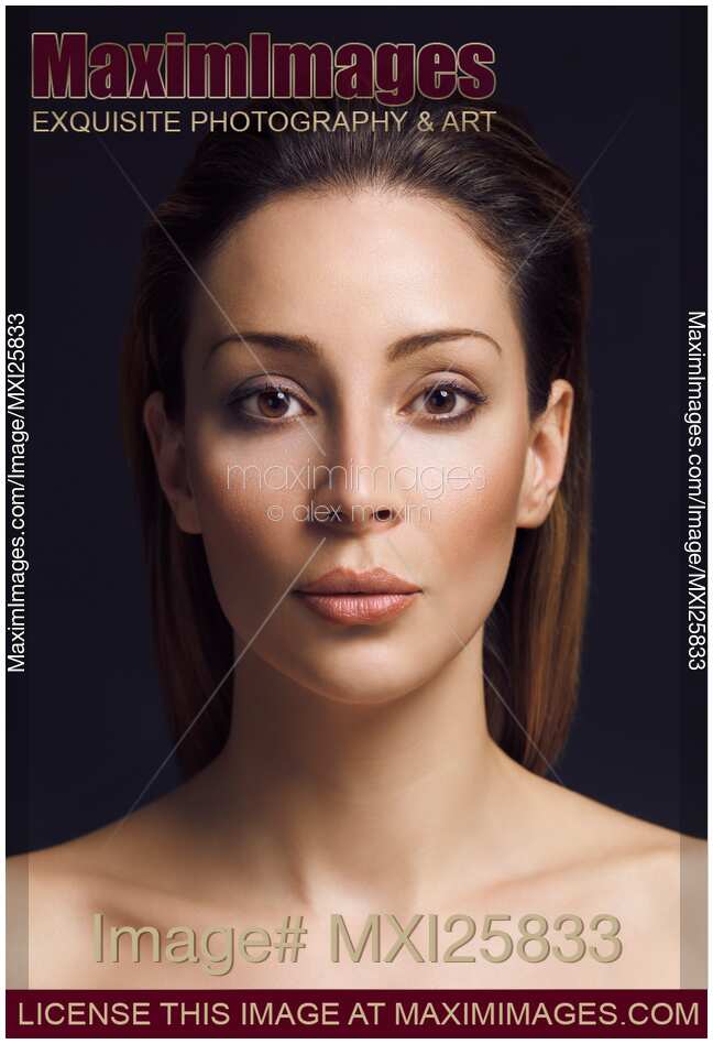 Beauty portrait of woman with clean natural look