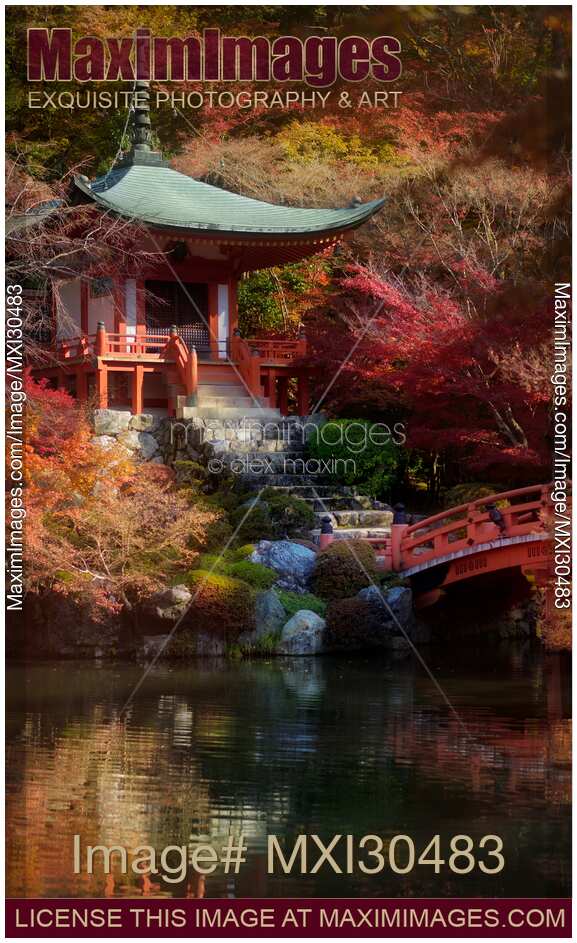 Bridge and steps leading to Bentendo Hall Daigo-ji temple Kyoto