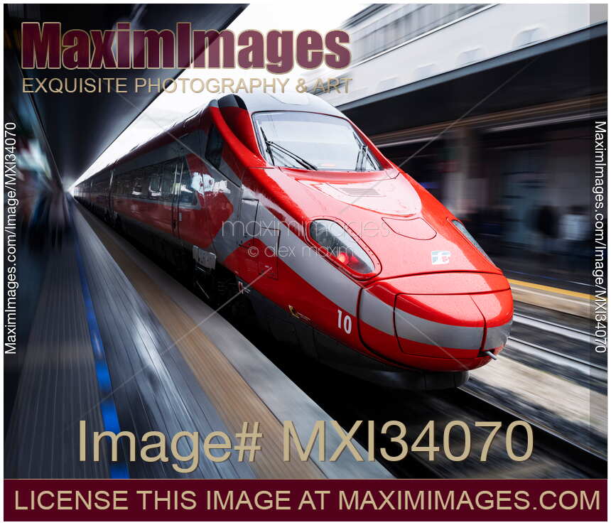 ETR 500 Frecciarossa Italian high-speed red bullet train