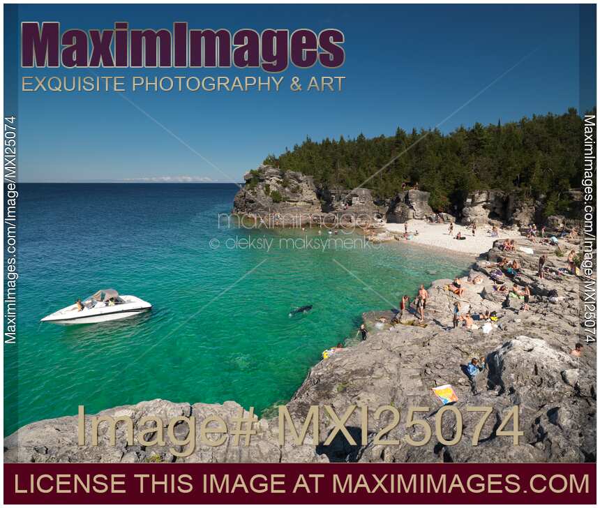 Georgian Bay Rocky Beach at Bruce Peninsula National Park