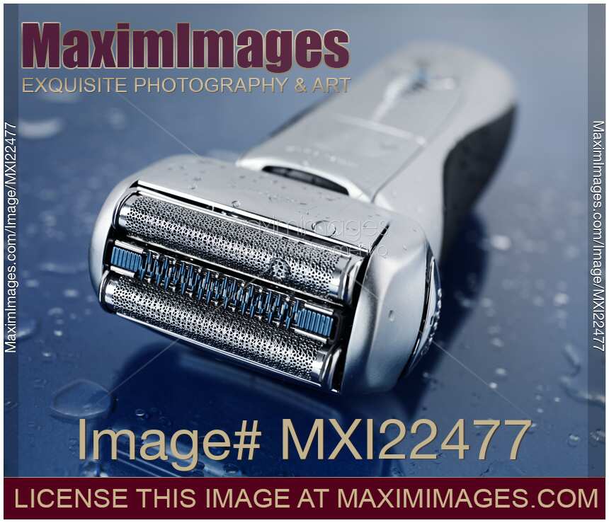 High-End Electric Foil Shaver