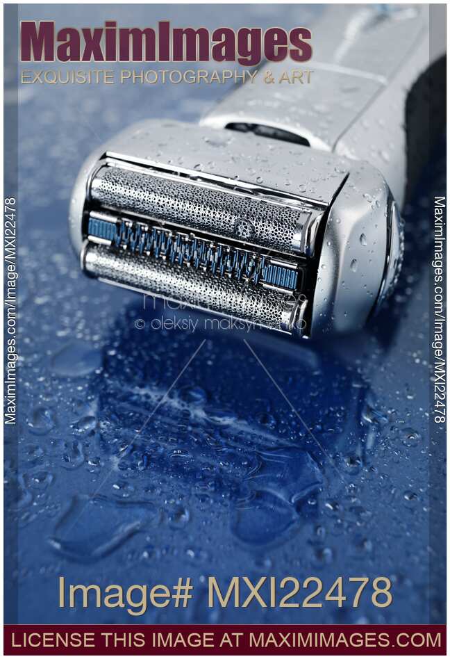 High-End Electric Foil Shaver