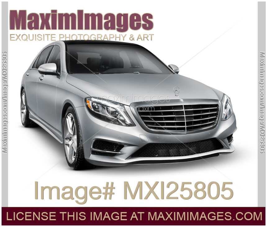 Mercedes-Benz S550 4MATIC luxury car