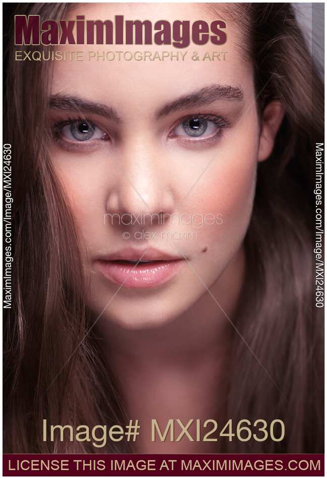 Natural look beauty portrait of young woman