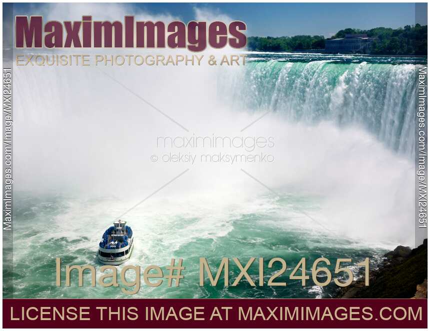 Niagara Falls Maid of the Mist Boat Ride