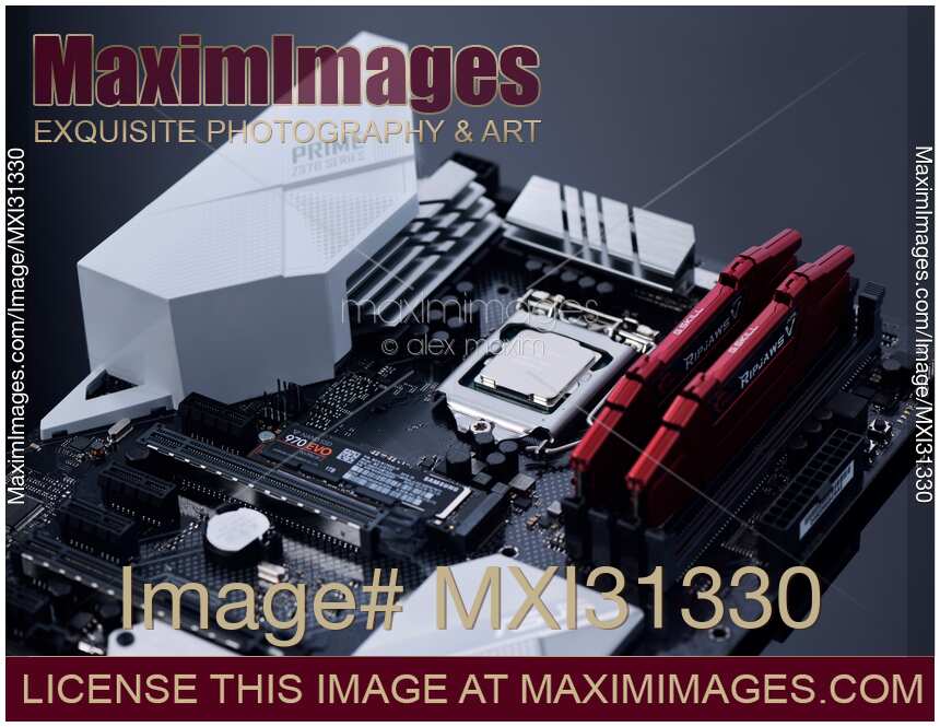 PC motherboard ASUS Prime with V-NAND M2 SSD drive Intel CPU and DDR4 memory