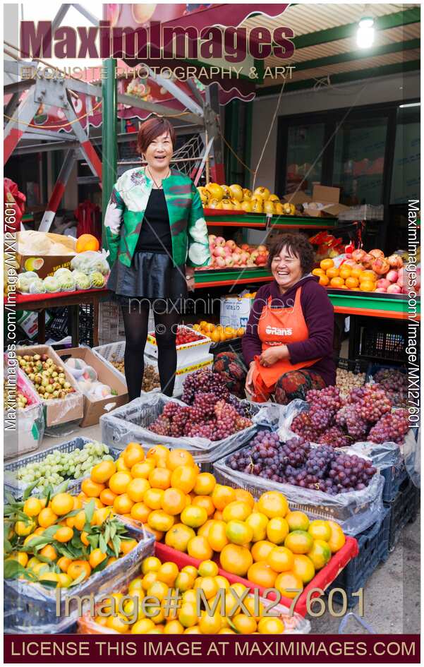 People at food market in Zhengzhou China