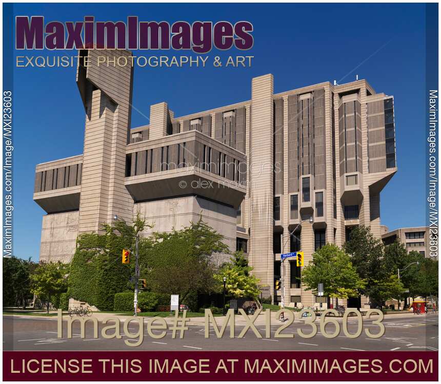 Robarts Library in Toronto