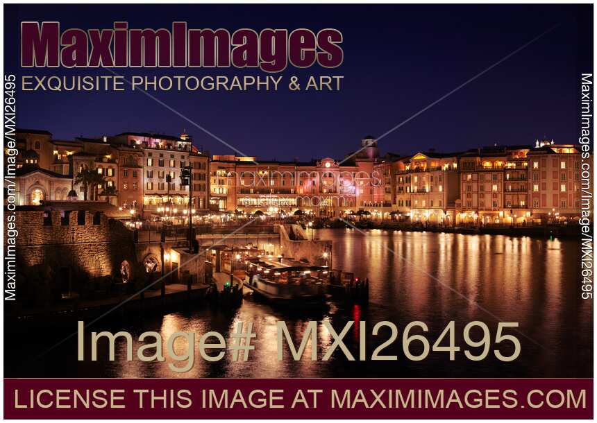 Tokyo Disneysea Mediterranean harbor at night
