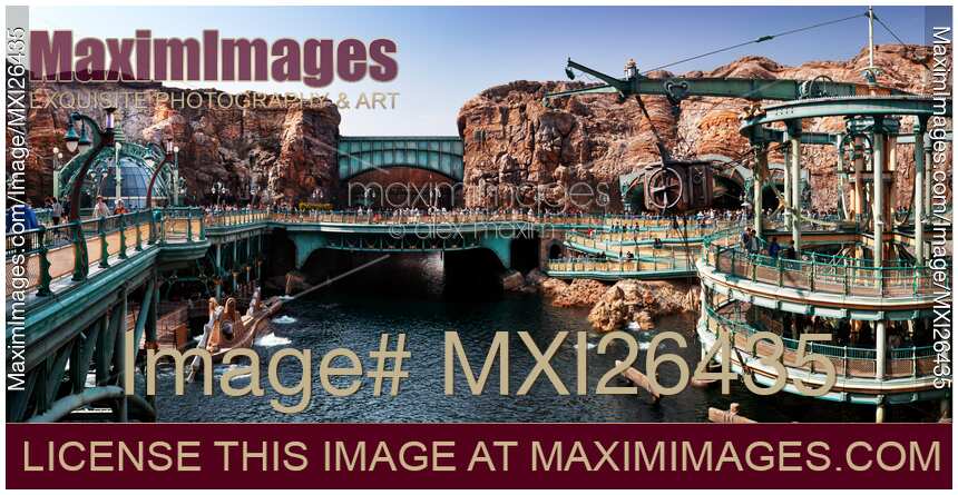 Tokyo Disneysea theme park Mysterious Island