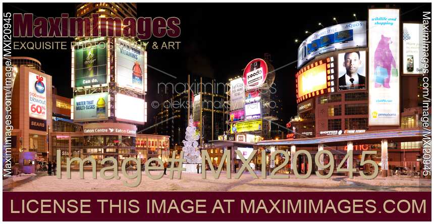 Toronto Dundas Square at Night