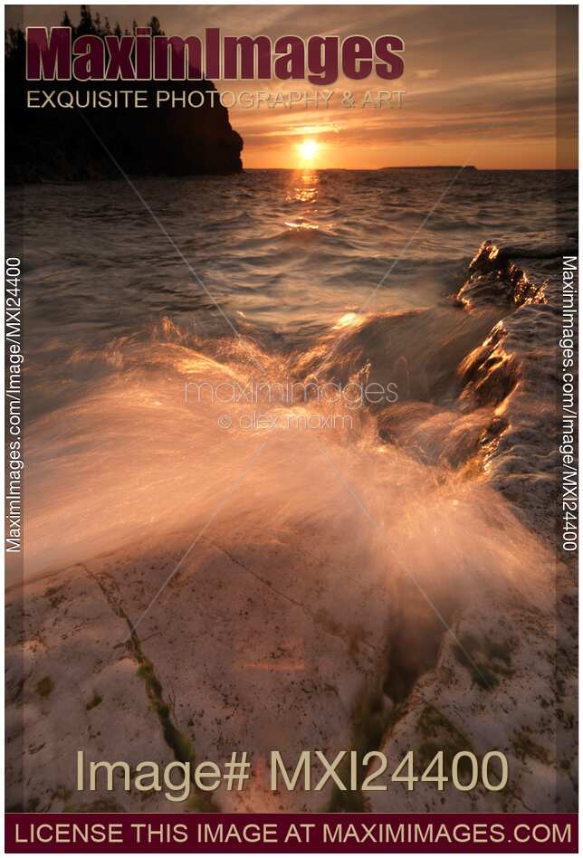 Waves hitting against the rocky shore of Georgian Bay