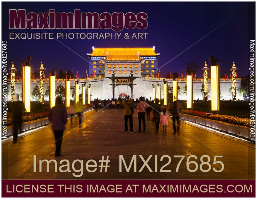 Xi'an nighttime city wall South Gate