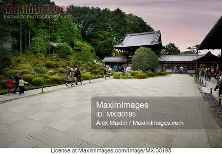 Tofukuji temple Kaizando hall with geometrical Zen garden...... preview image