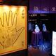 Palm reading shop in Japan... (thumbnail)