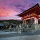 Nio-mon gate of Kiyomizu-dera Buddhist temple at sunrise in Kyoto Japa... (thumbnail)