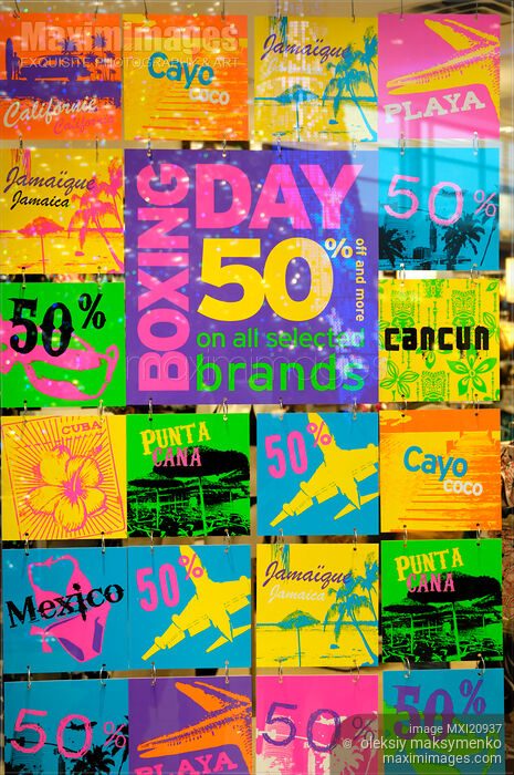 Stock photo of Boxing Day Discounts Buy commercial use license at MaximImages