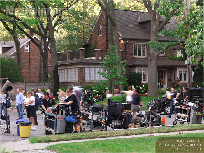 Stock photo of Film Crew Setting up Equipment for a Movie Shoot Buy commercial use license at MaximImages