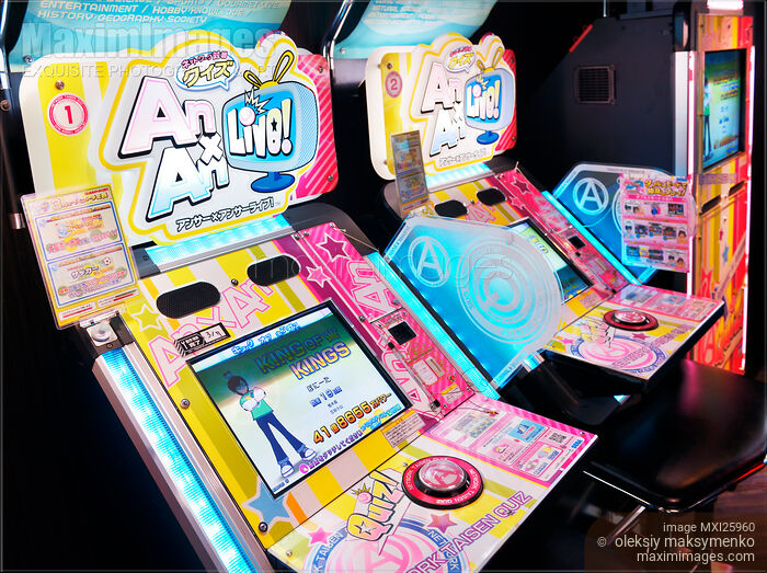 Gaming slot machines at arcade in Japan Stock photo of Gaming slot machines at arcade in Japan Buy commercial use license at MaximImages