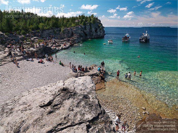 Georgian Bay at Bruce Peninsula National Park Stock photo of Georgian Bay at Bruce Peninsula National Park Buy commercial use license at MaximImages