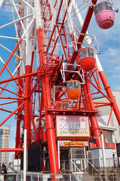 Stock photo of Giant Sky Wheel observation wheel in Odaiba Tokyo Buy commercial use license at MaximImages