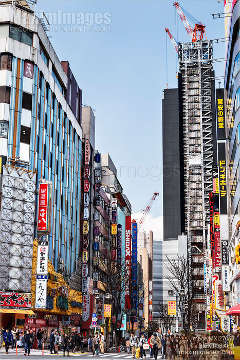 Stock photo of Highrise building construction in Tokyo Buy commercial use license at MaximImages