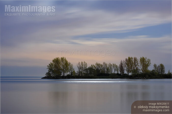 Stock photo of Lake Ontario at Dusk Buy commercial use license at MaximImages