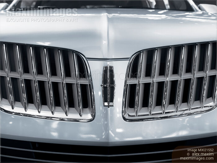 Stock photo of Lincoln MKT Emblem Buy commercial use license at MaximImages