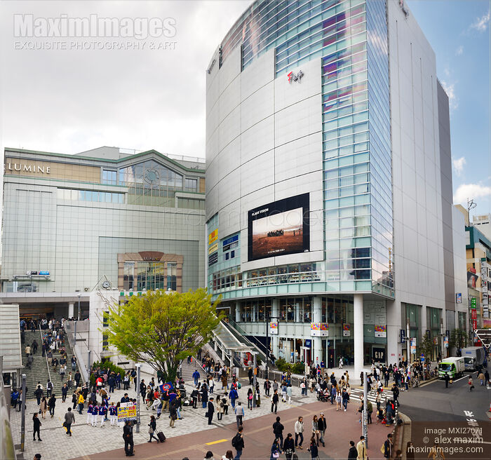 Stock photo of Lumine department store in Tokyo Buy commercial use license at MaximImages