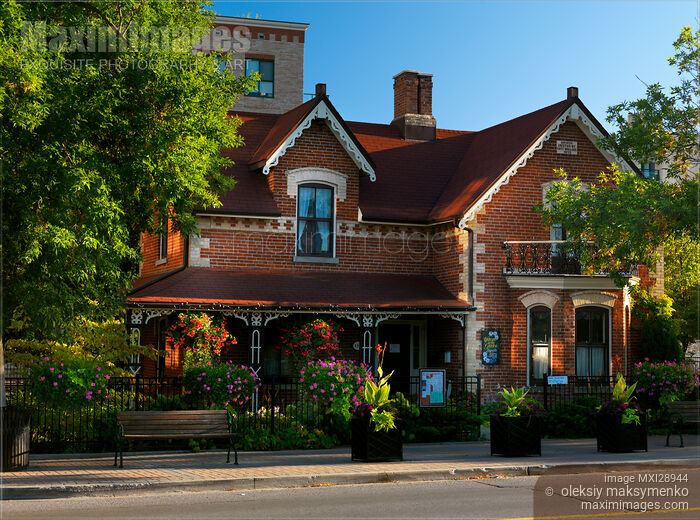 Stock photo of Nathaniel Wallace House in Woodbridge, Ontario Buy commercial use license at MaximImages
