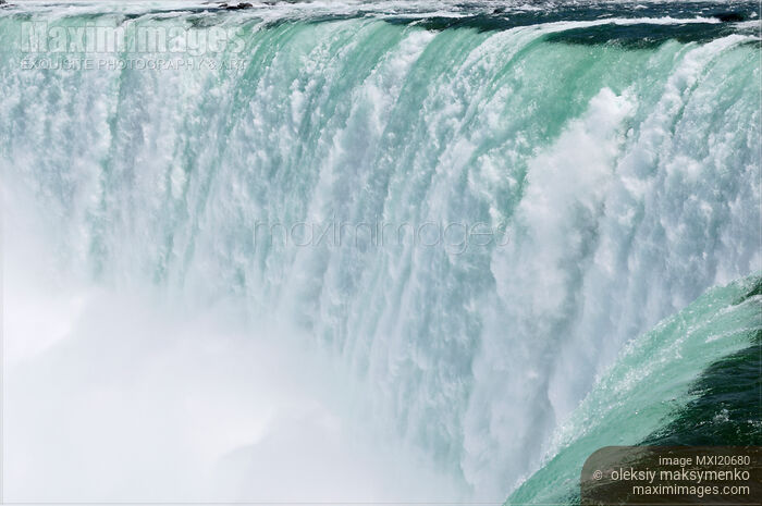 Stock photo of Niagara Falls Buy commercial use license at MaximImages