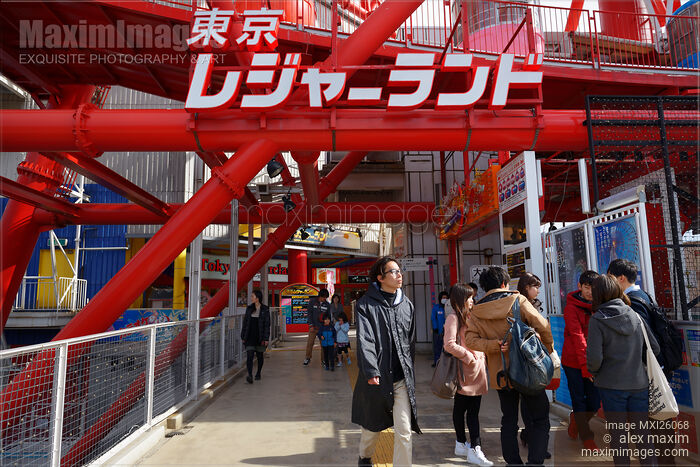Stock photo of Palette town in Odaiba Tokyo Buy commercial use license at MaximImages