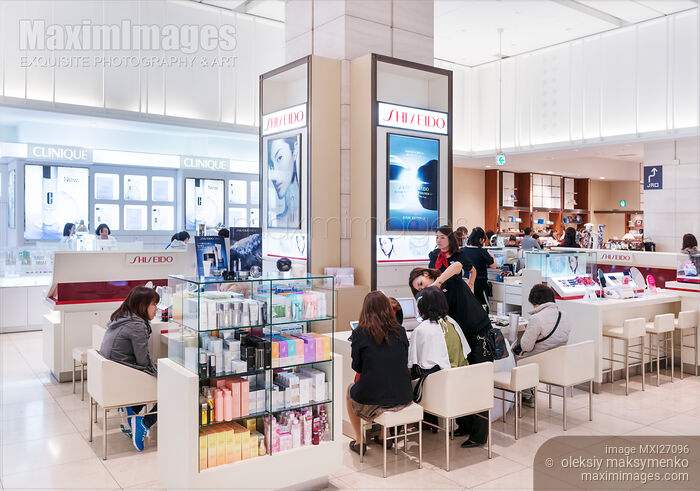 People at Shisheido makeup store Stock photo of People at Shisheido makeup store Buy commercial use license at MaximImages