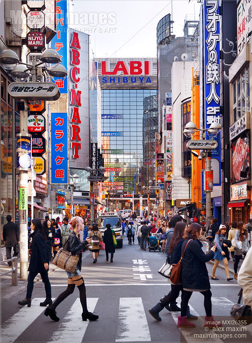 Stock photo of People on streets in Shibuya Tokyo Buy commercial use license at MaximImages