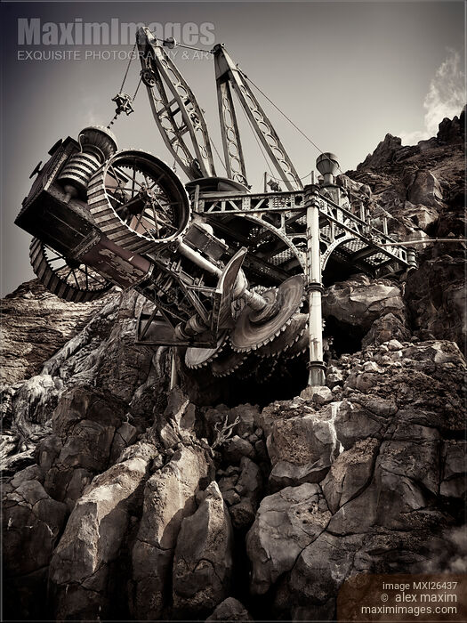 Stock photo of Steampunk land boring machine at Disneysea black and white Buy commercial use license at MaximImages
