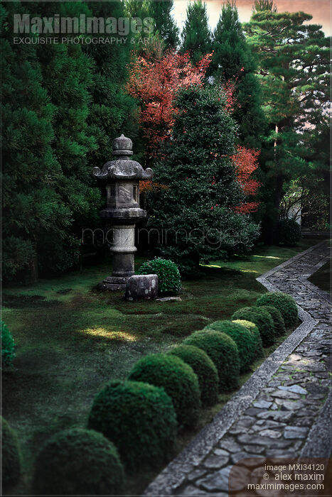 Toro stone lantern Ishi-doro in the garden of Daitoku-ji Zen temple in Kyoto Stock photo of Toro stone lantern Ishi-doro in the garden of Daitoku-ji Zen temple in Kyoto Buy commercial use license at MaximImages